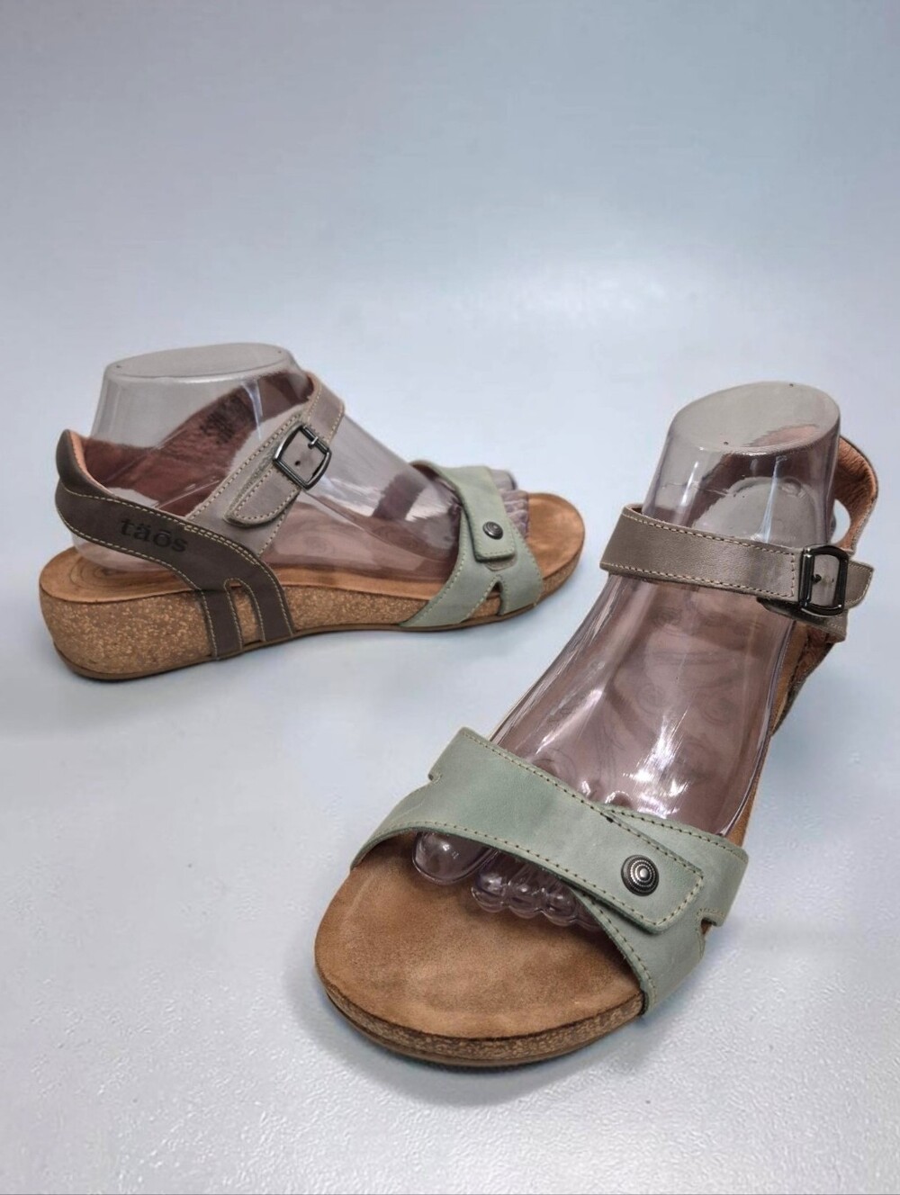 Taos Sadie Leather comfort Sandals 9 EU 40 Arch Support Sage green Cork Wedge